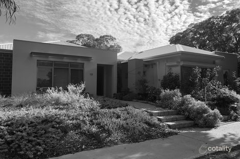 Property photo of 19 Thornbill Crescent Coodanup WA 6210