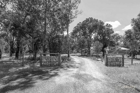 218 Stacey Rise, Lake Clifton, WA 6215