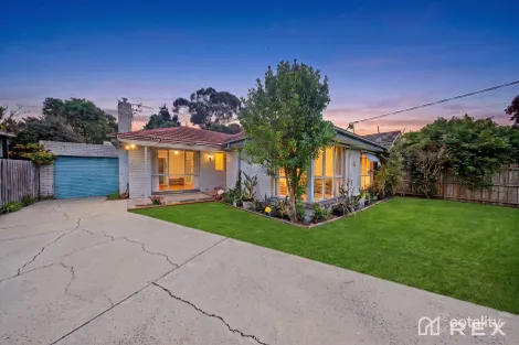 31 Taylor St, Cranbourne, VIC 3977