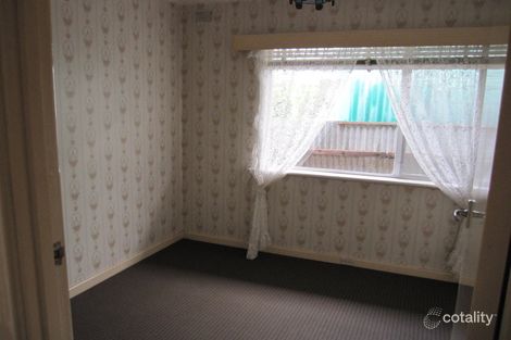 Property photo of 16 Geraldine Street Valley View SA 5093