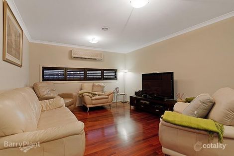 Property photo of 3 Audrey Lane Berwick VIC 3806