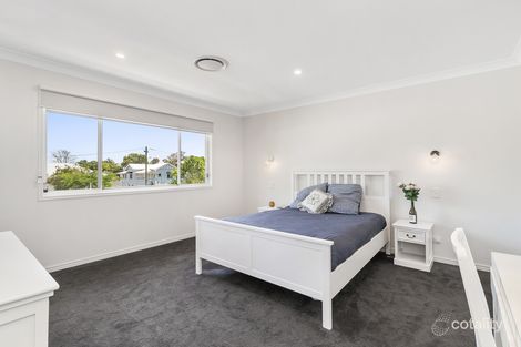 Property photo of 2 Magee Street Graceville QLD 4075