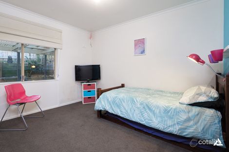 Property photo of 8 Bright Court Drouin VIC 3818