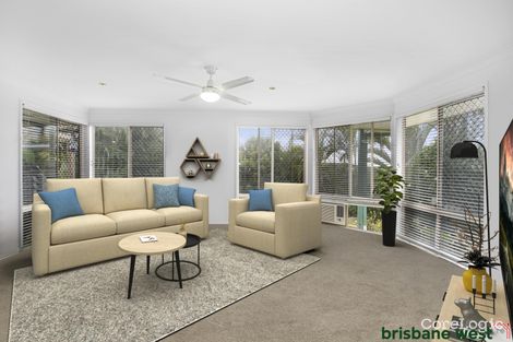 Property photo of 2 Janet Place Arana Hills QLD 4054
