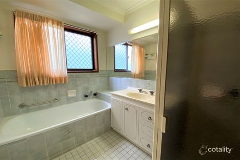 Property photo of 61 Latrobe Avenue Helensvale QLD 4212