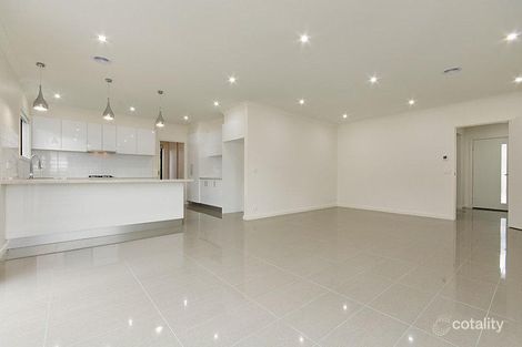 Property photo of 2/18 Anakie Road Bell Park VIC 3215