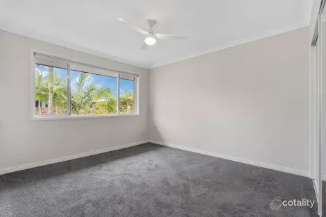 Property photo of 3/20 Huth Street Labrador QLD 4215