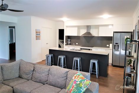 Property photo of 68 Gilston Road Wondunna QLD 4655