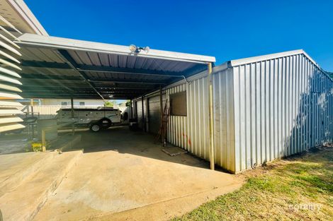 27 Flight Dr, Moranbah, QLD 4744