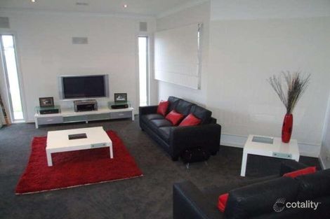 Property photo of 5 Nicholson Place Traralgon VIC 3844