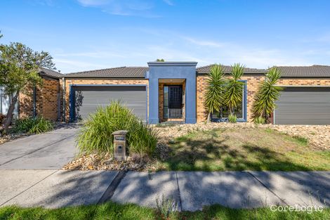 Property photo of 17 Beechtree Way Cranbourne North VIC 3977