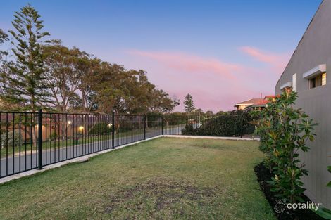 Property photo of 23 Peirse Way Marmion WA 6020