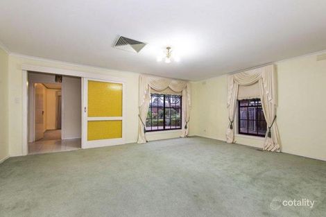 Property photo of 29 Blamey Avenue Mill Park VIC 3082