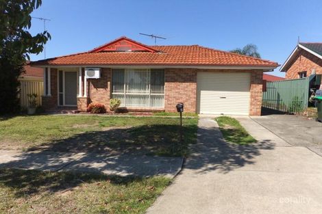 35 Tamworth Cres, Hoxton Park, NSW 2171