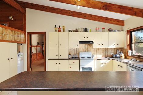 Property photo of 16 Bishop Crescent Armidale NSW 2350