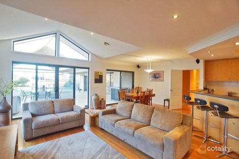 Property photo of 26 Menindee Crescent Kialla VIC 3631