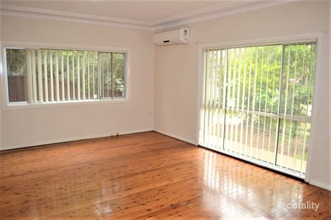 Property photo of 26 Jackaranda Road North St Marys NSW 2760