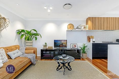 Property photo of 2/7 Clematis Close Cherrybrook NSW 2126