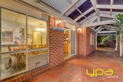 Property photo of 30 Vine Court Hillside VIC 3037