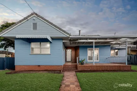 Property photo of 582 Robinson Road West Aspley QLD 4034