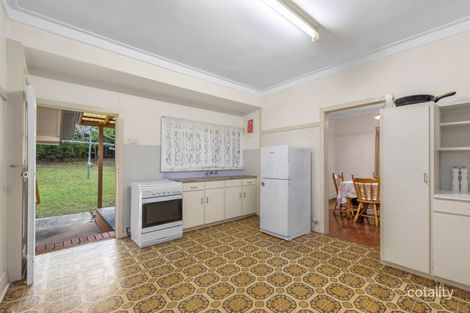 Property photo of 8 Warburton Street Bardon QLD 4065
