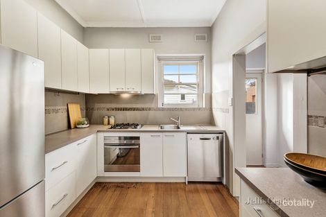 Property photo of 21 Lithgow Street Glen Iris VIC 3146