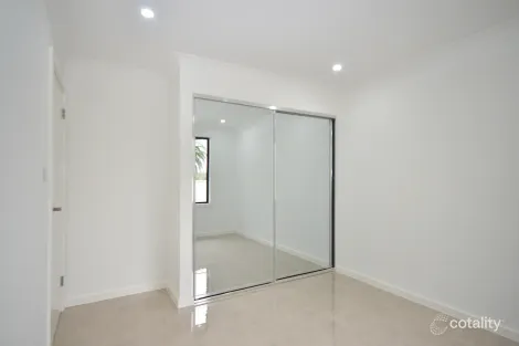 Property photo of 7 Clayton Place Girraween NSW 2145