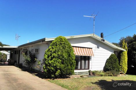 Property photo of 19 Uplands Avenue Lakes Entrance VIC 3909