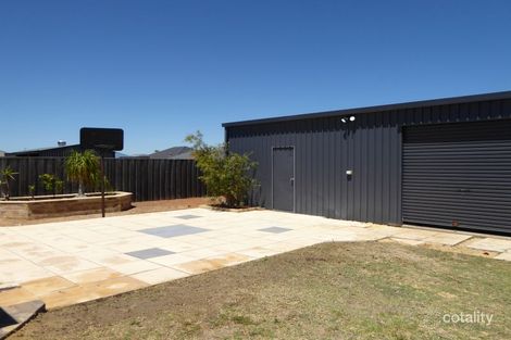 184 Braidwood Dr, Australind, WA 6233