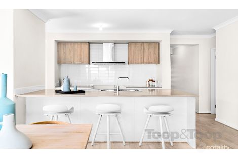 Property photo of 77 Fazzolari Circuit Paralowie SA 5108