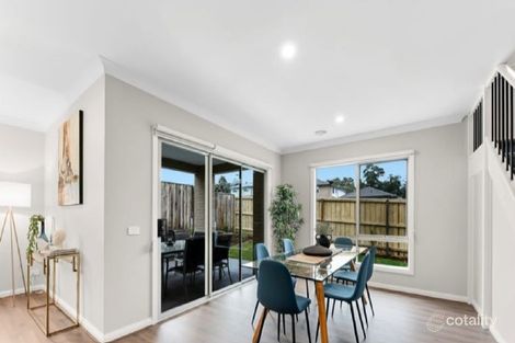 Property photo of 13 Talc Street Cranbourne East VIC 3977