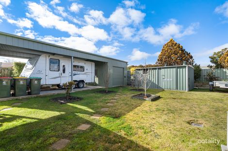 Property photo of 39 Coombes Place Orange NSW 2800