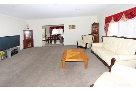 Property photo of 22 Colebrook Crescent Doolandella QLD 4077