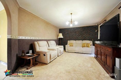 Property photo of 177 Champion Drive Camillo WA 6111