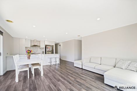 Property photo of 19 Lady Penrhyn Drive Wyndham Vale VIC 3024