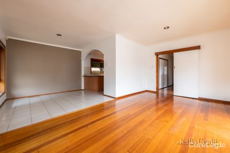 Property photo of 5 Lucille Avenue Reservoir VIC 3073