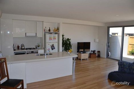 Property photo of 2 McCubbin Drive Mentone VIC 3194