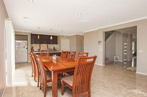 Property photo of 26 Darwin Way Pakenham VIC 3810