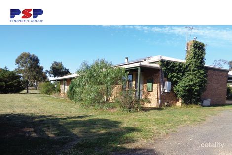 Property photo of 40 Gard Road Mount Cottrell VIC 3024