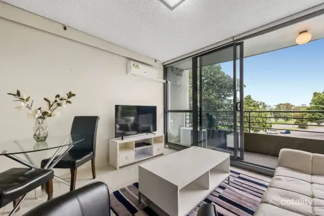 301/81 Queens Rd, Melbourne, VIC 3004