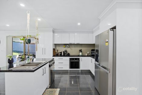 Property photo of 6 Crestwood Drive Camira QLD 4300