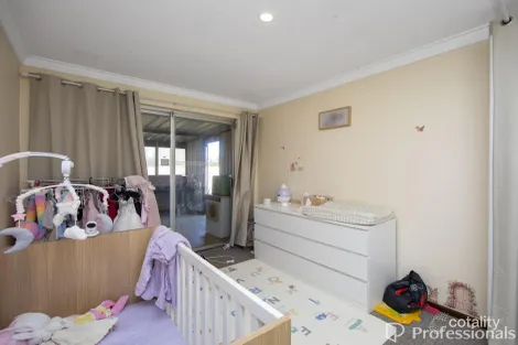 Property photo of 8 Carleton Crescent Forrestfield WA 6058