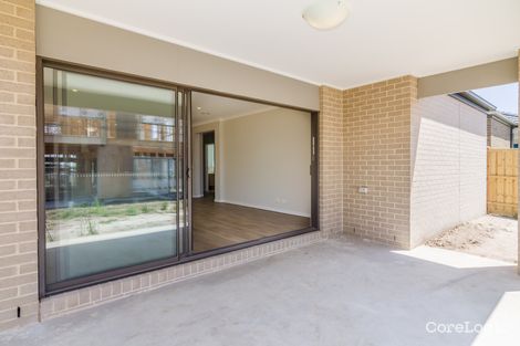 Property photo of 30 Ravenswood Avenue Clyde VIC 3978