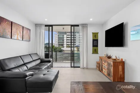 Property photo of 310/6 Palm Beach Avenue Palm Beach QLD 4221