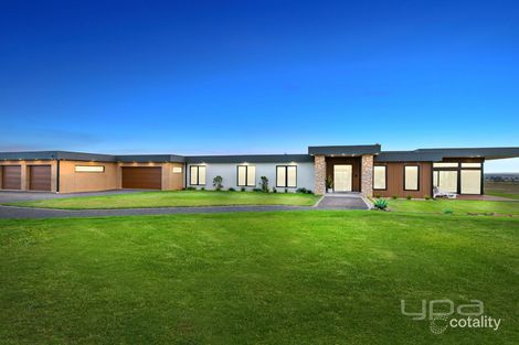 Property photo of 30 Streeton Drive Merrimu VIC 3340