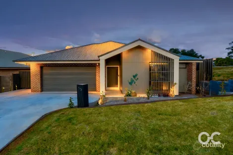 35 Clearview Cres, Orange, NSW 2800