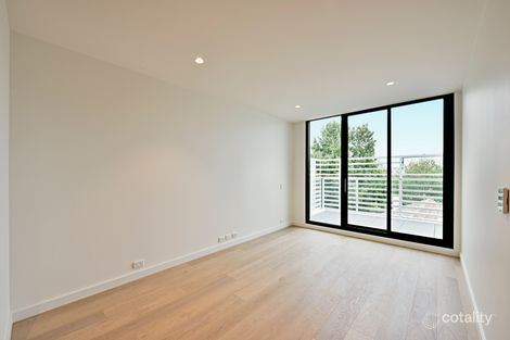 Property photo of 203/638 Malvern Road Prahran VIC 3181