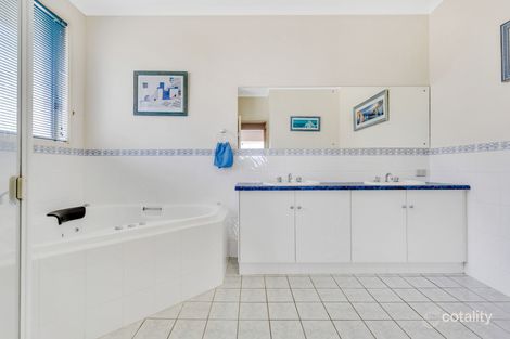 Property photo of 38 Claret Ash Drive Mount Barker SA 5251