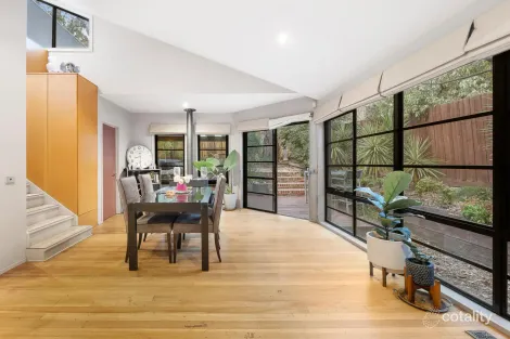 Property photo of 89 Progress Road Eltham North VIC 3095