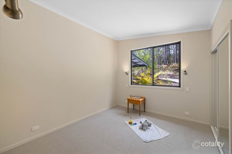 Property photo of 32 Eagle View Lane Mooloolah Valley QLD 4553